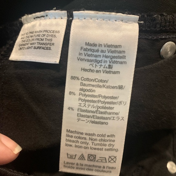 “New Black” 9” “Toothpick” Skinny Jeans { J. Crew } - Picture 11 of 14